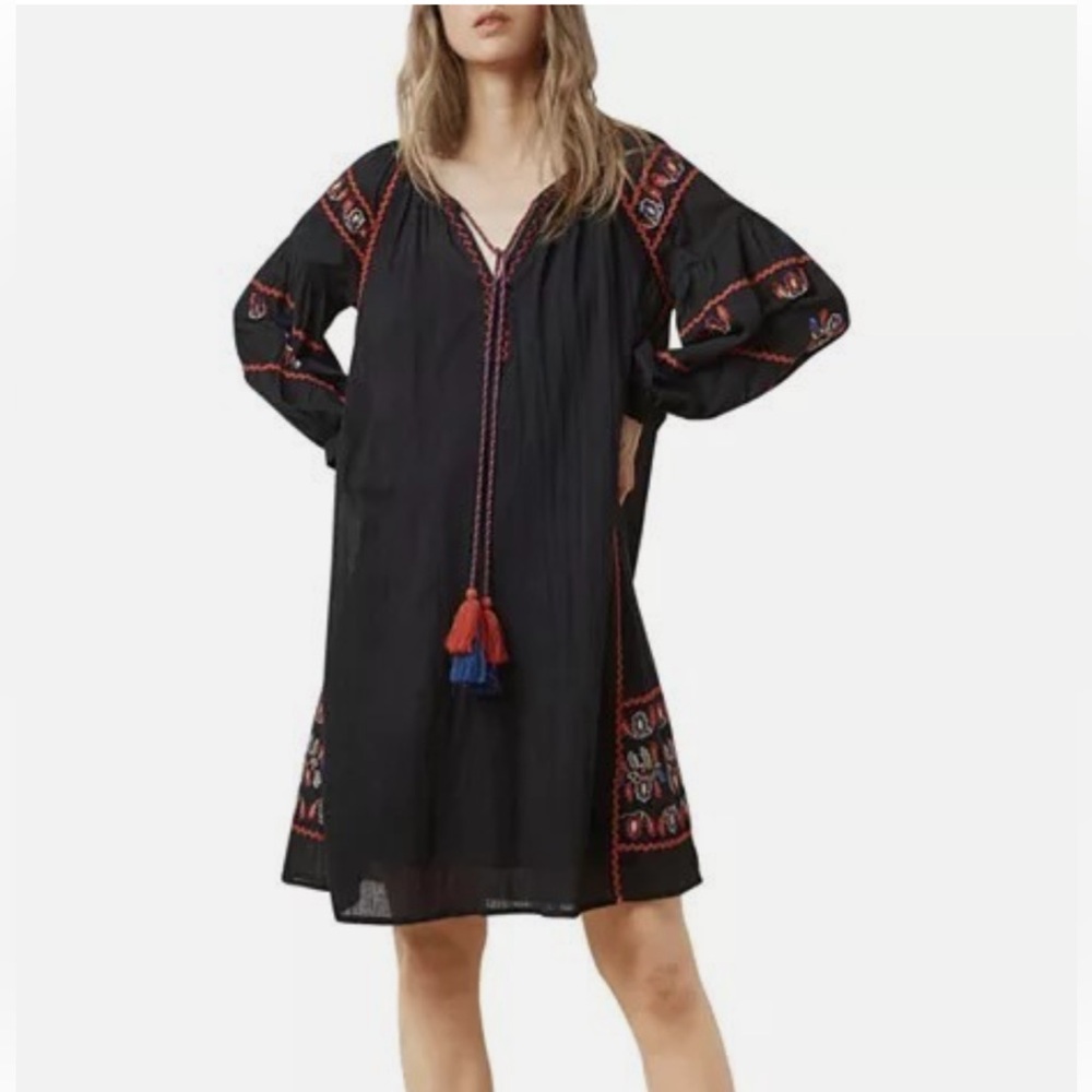 Anthropologie Velvet by Graham & Spencer Loane Embroidered Peasant Dress